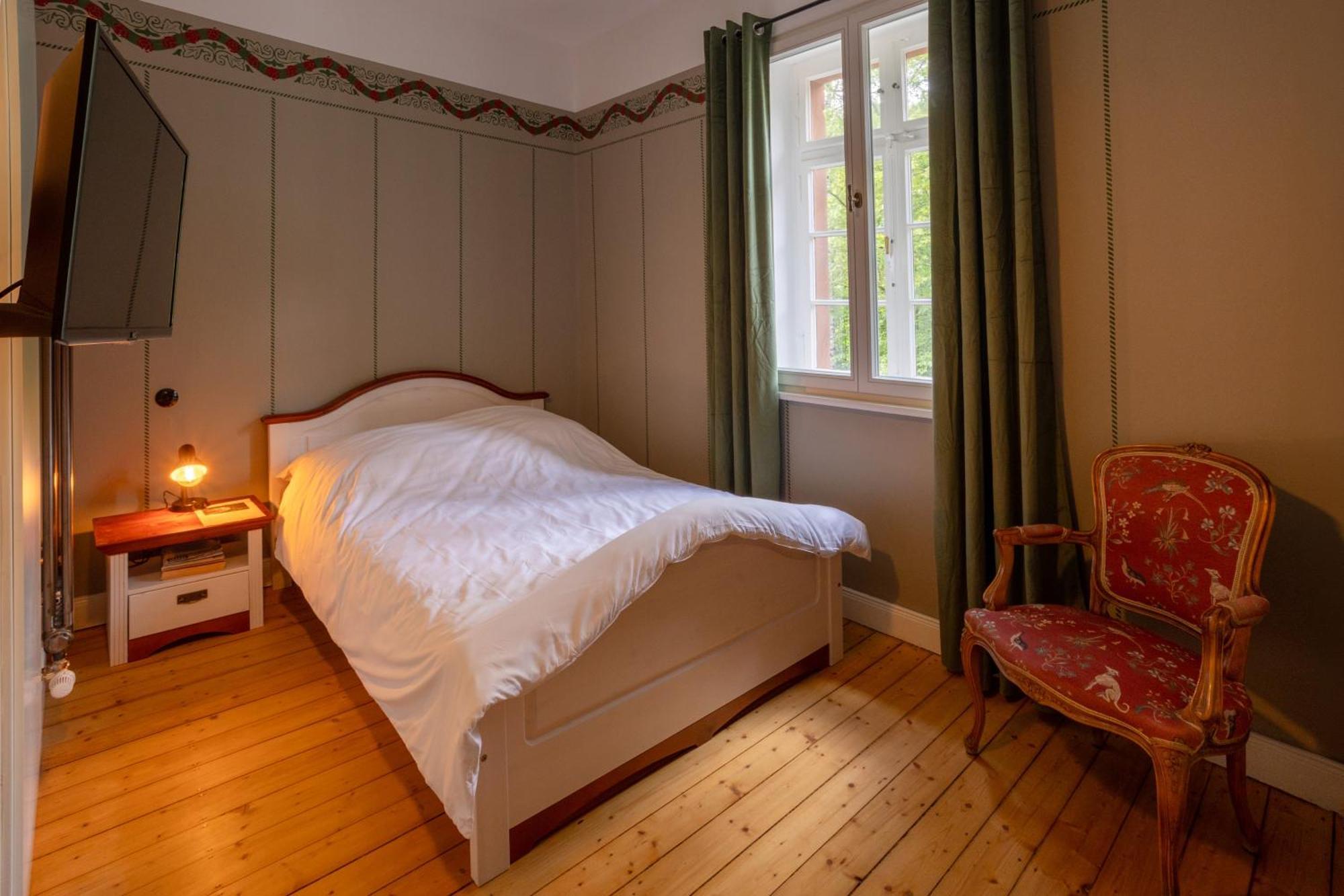Museumsbahnhof Ahuette Hotel Üxheim Eksteriør billede